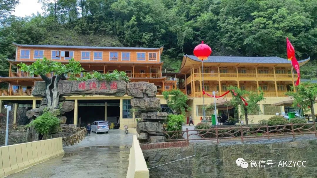 安康市紫阳商会监事长黄绪余带队走访会员企业