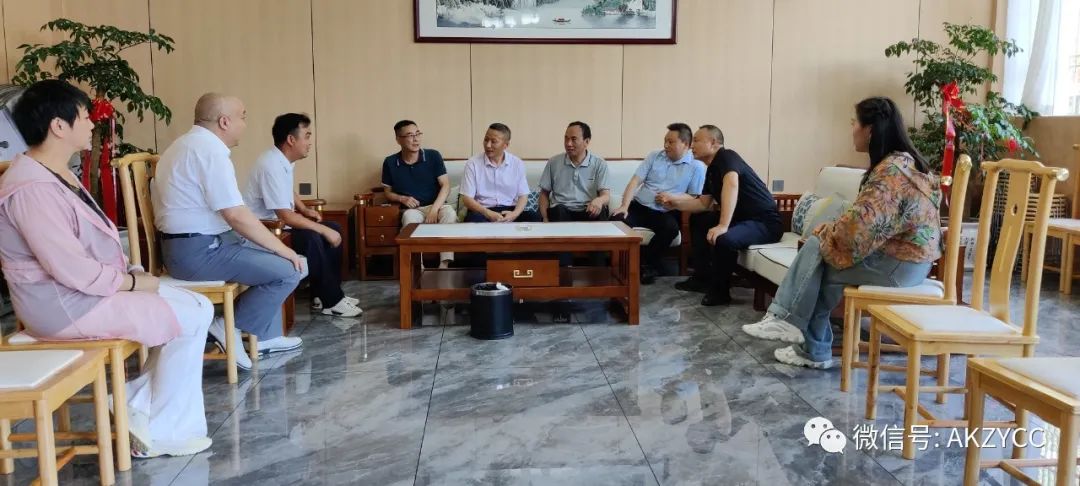 安康市紫阳商会监事长黄绪余带队走访会员企业