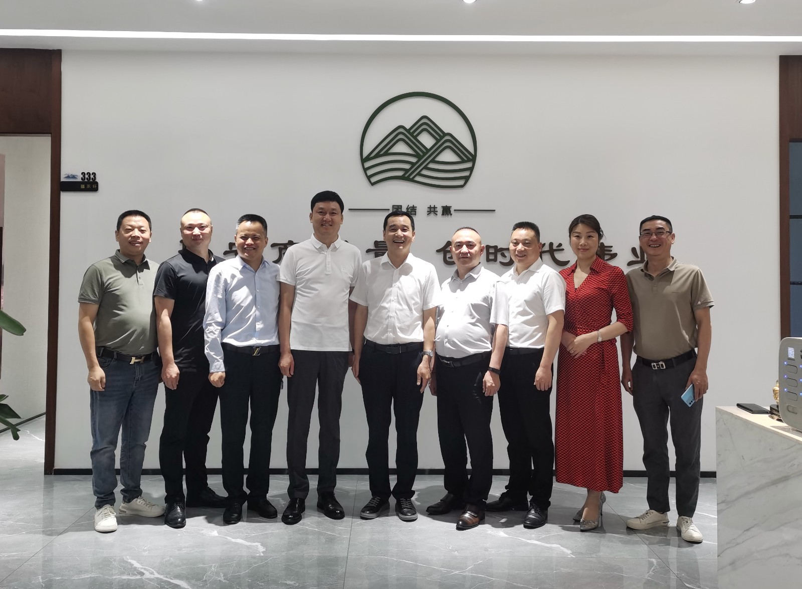 共商发展大计 共谋发展蓝图---安康市紫阳商会赴西安考察学习纪实